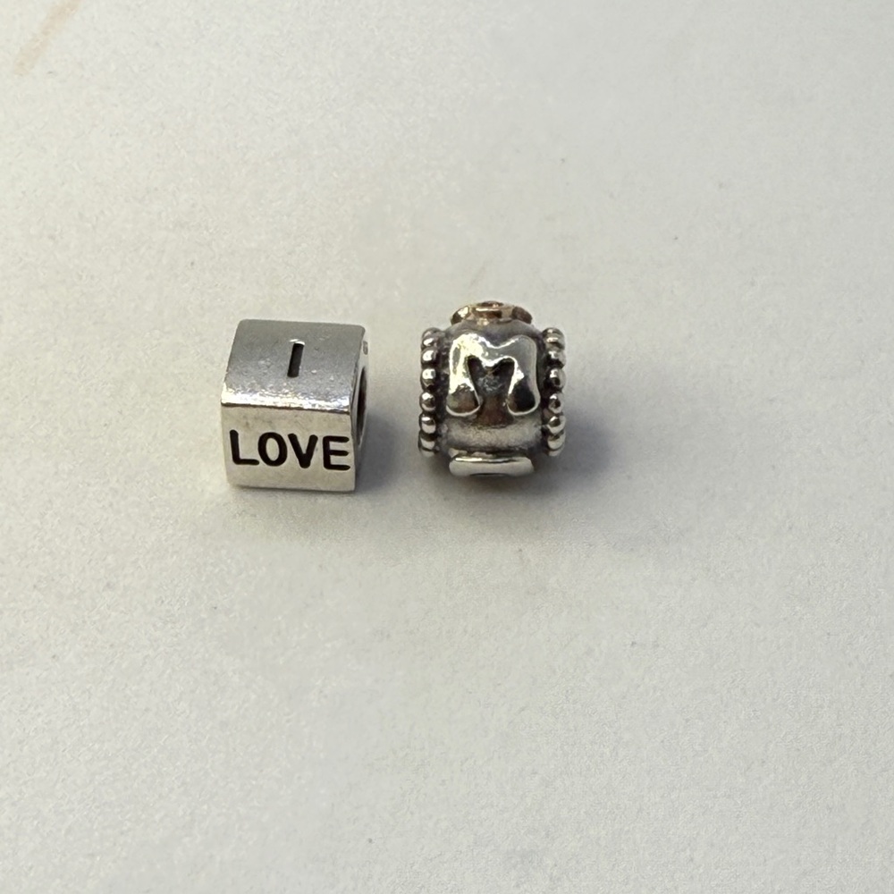 🎁 Retired Pandora MOM & “I Love You” Charm Bundle – Authentic Sterling Silver 💝